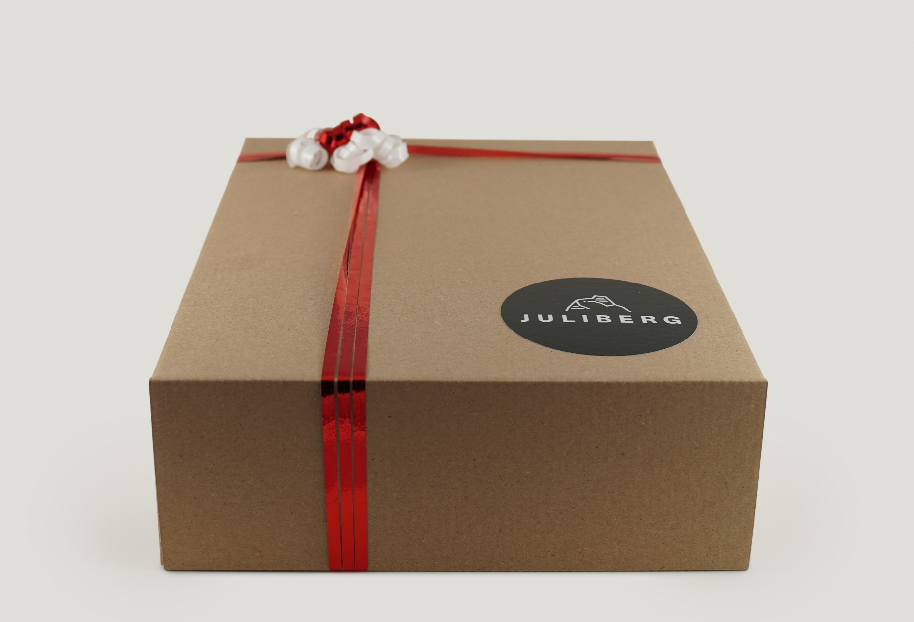 Geschenkverpackung Karton Premium mit Schleifenband und Stern